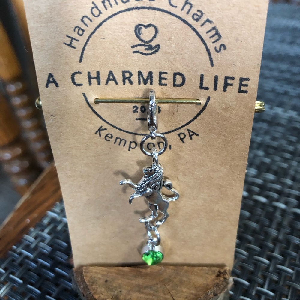 NWT, Handmade by A Charmed Life. Masculine Silver Lion Zipper Pull